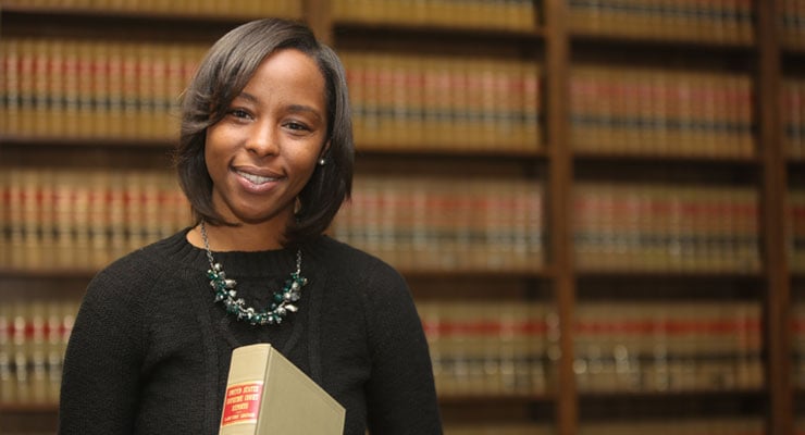 Becoming a Paralegal Offers You Career Longevity